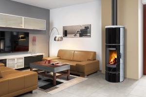 Photo gallery askja_h_ex_storch_kaminofen_serpentino_gestrahlt_interieur.jpg