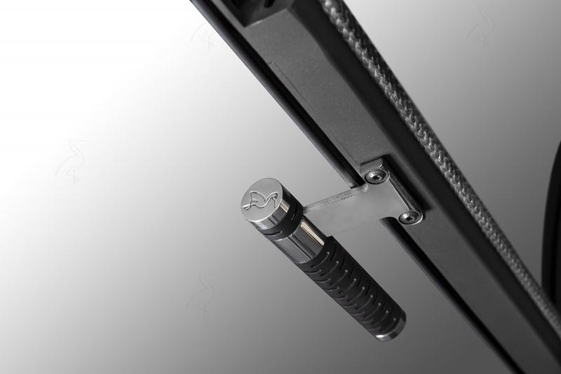 Fotografie sineos_40_se_storch_kaminofen_sandstein_poliert_detail_f4.jpg