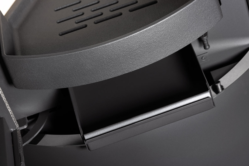 Fotografie hierro_h_3s_se_serpentino_gestrahlt_kaminofen_storch_kamine_detail_09.jpg