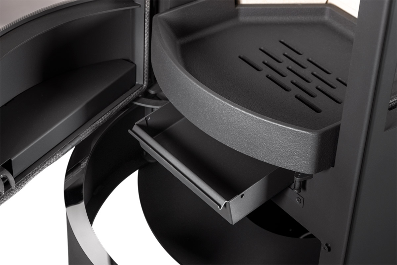 Fotografie hierro_t_3s_se_keramik_kaminofen_storch_kamine_detail_06.jpg